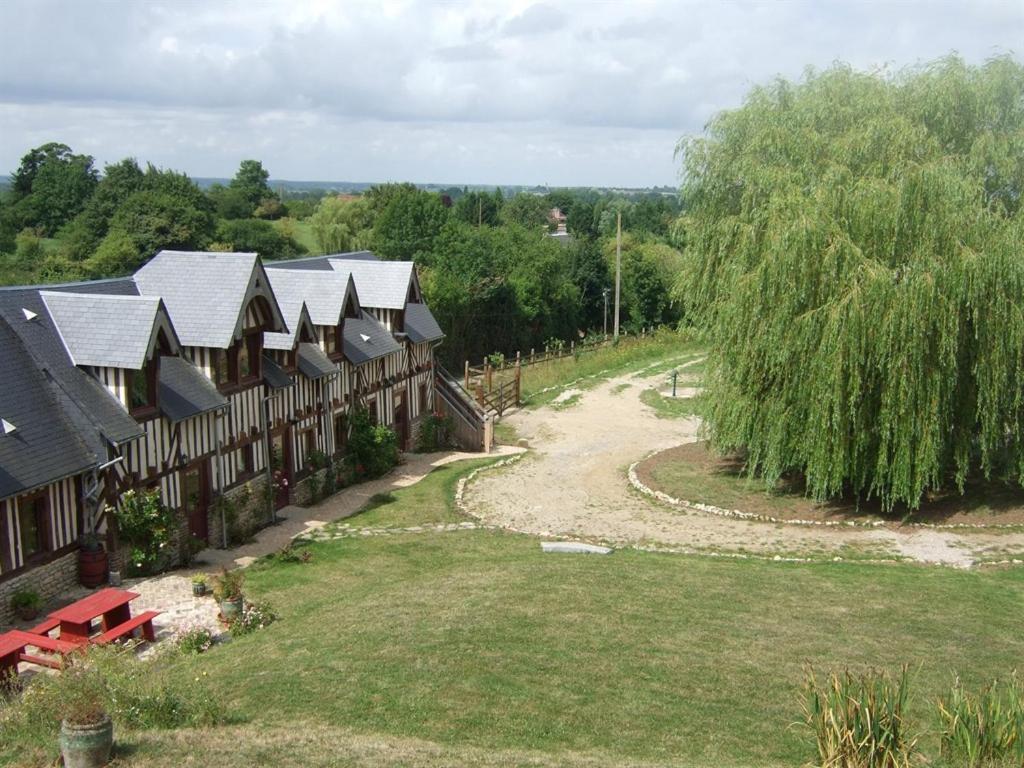 Les Chambres De Pontfol - Chambres D'Hotes - Guest House Victot-Pontfol Exteriör bild